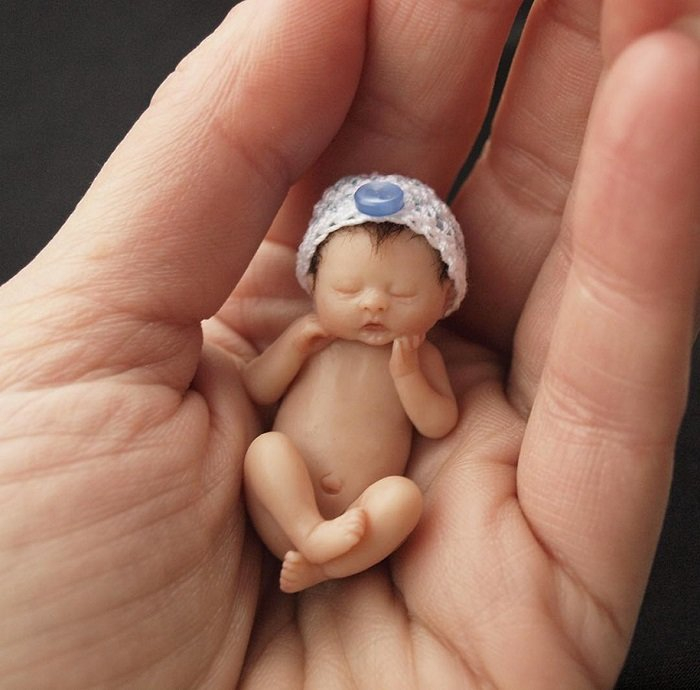 lifelike-miniature-baby-sculptures-camille-allen-1-12_4187951803019202 (700x690, 262Kb)