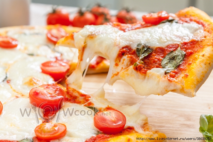 Приготовление настоящей итальянской пиццы