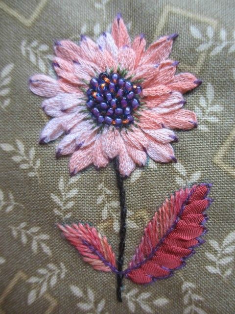 e0965b68da50f22671ae1d8512eaf765--embroidery-stitches-embroidery-ideas (480x640, 80Kb)