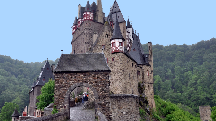 Castles-in-Germany-Burg-Eltz_1600x900 (700x393, 265Kb)
