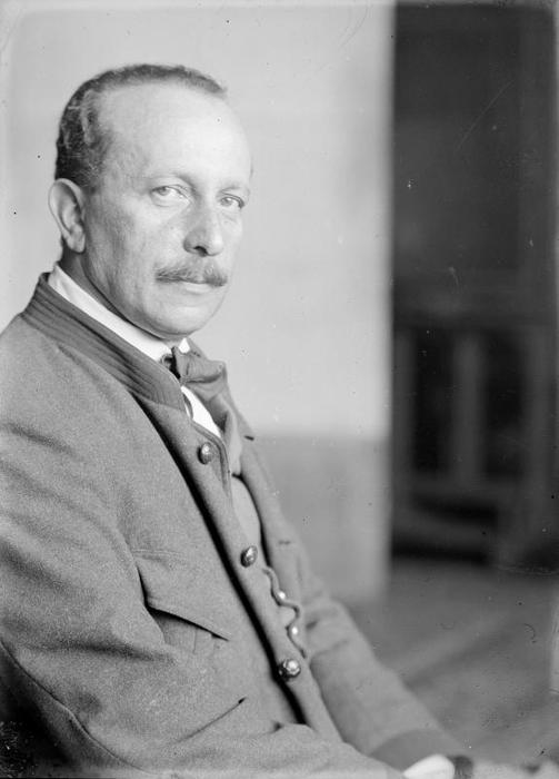 Ferdinand_Schmutzer_-_Felix_Salten,_1910 (503x700, 32Kb)