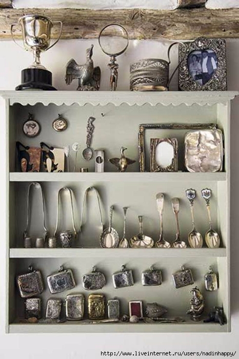 antique-silver-collection-on-display (466x700, 228Kb)