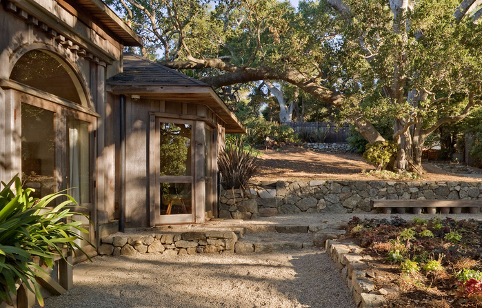 Big-Sur-Cabin-02 (700x447, 506Kb)