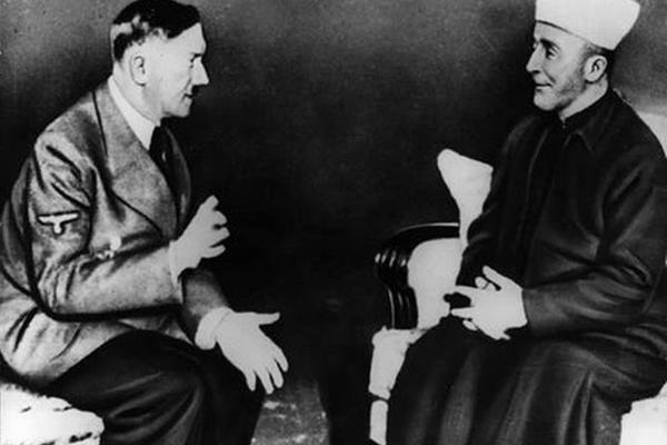 Верил ли Гитлер в бога и в какого именно, если его отец был антиклерикалом и скептиком, а мать — католичкой