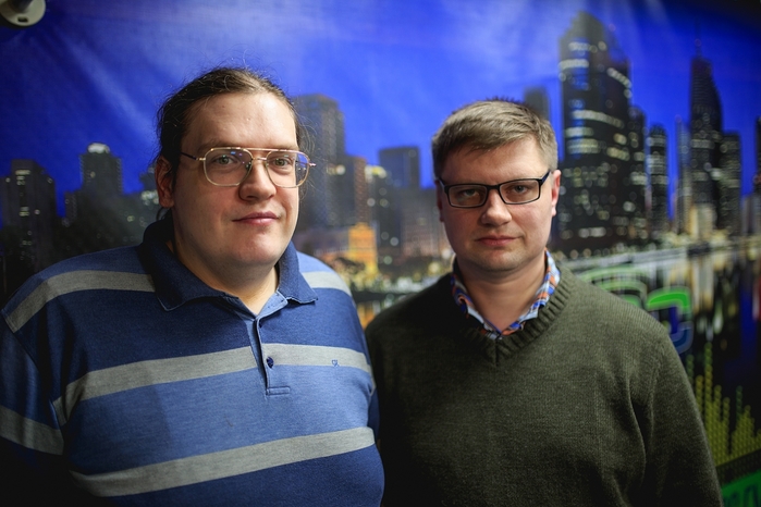 3563818_Oleg_Komrakov_i_Igor_Popov_EF_06_03_17 (700x466, 221Kb)