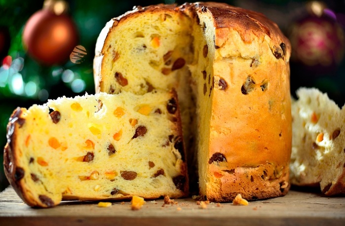 2835299_Italyanskii_pashalnii_keks_Panettone (700x458, 114Kb)