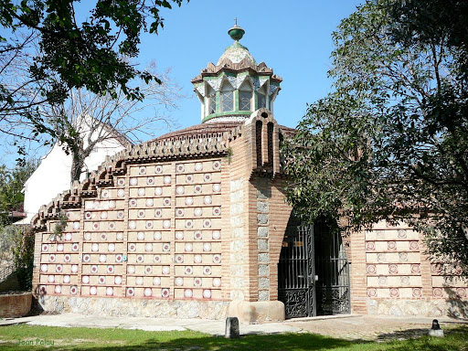 FincaGuell-Pav-PtaPral61 (512x384, 240Kb)