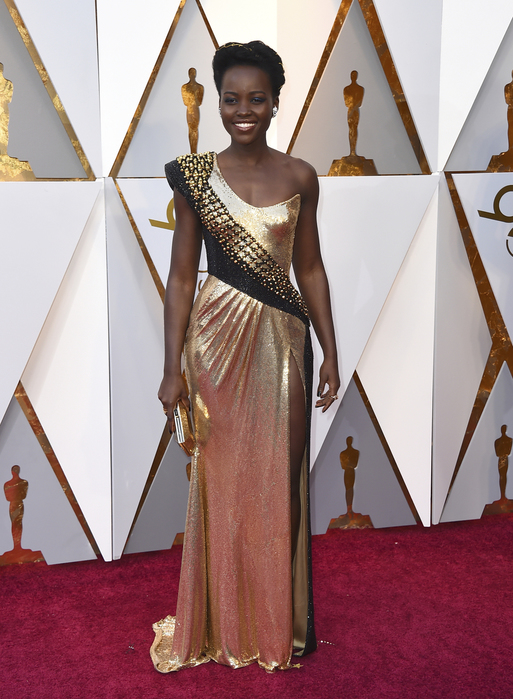 030418aposcarsredcarpetlupita (513x700, 333KB)