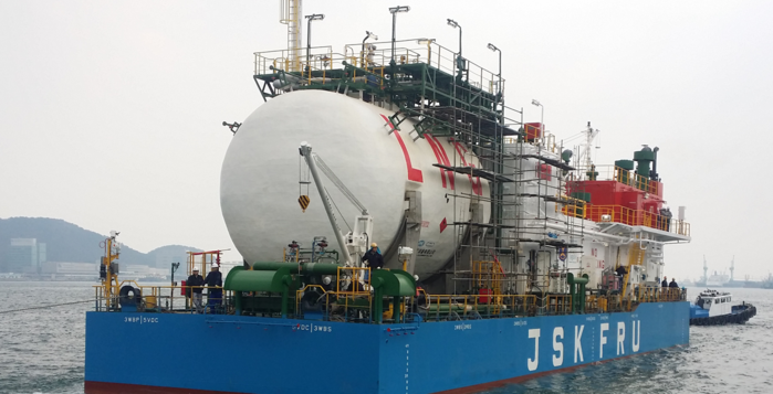 agp-air-liquide-sign-small-scale-lng-mou (700x357, 348Kb)