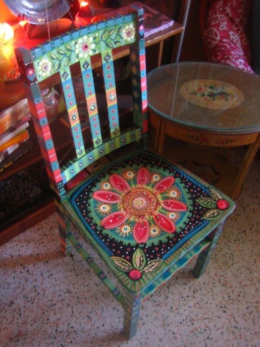 4285532_paintedchairs5 (525x700, 107Kb)