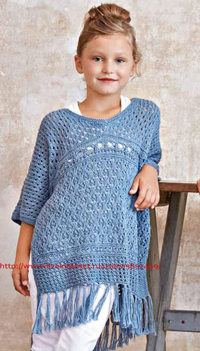 Голубой пуловер-пончо для девочки (398x700, 310Kb)