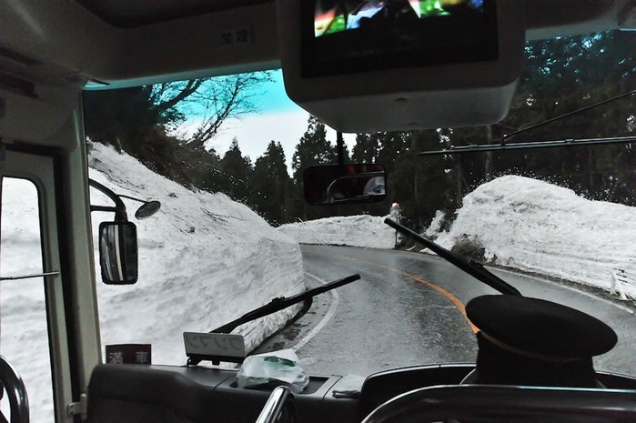 Путешествие в долину снега в Японии
