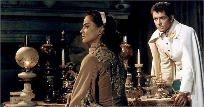 1955 Lola Montès (costume design by Georges Annenkov) (700x367, 94Kb)
