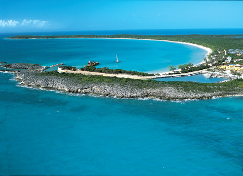 Half-Moon-Cay-shared-by-Holland-America-Line-and-Carnival-Cruise-Line (480x348, 139Kb)