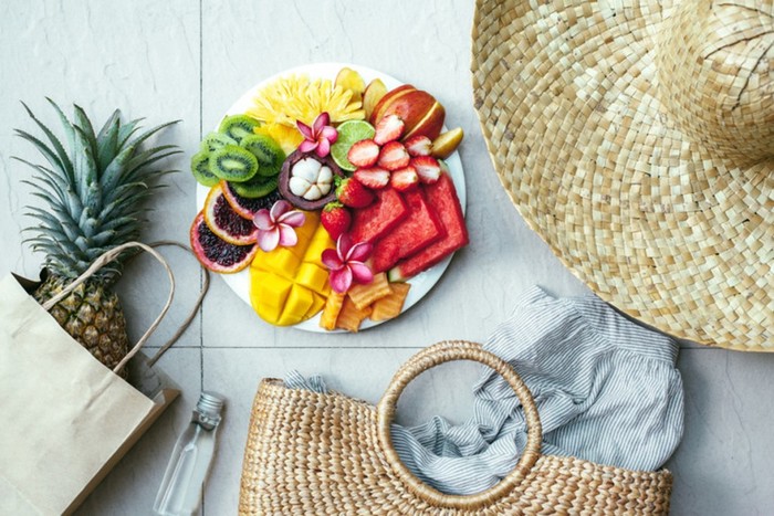 Рацион питание летом: как правильно питаться в жаркий сезон?