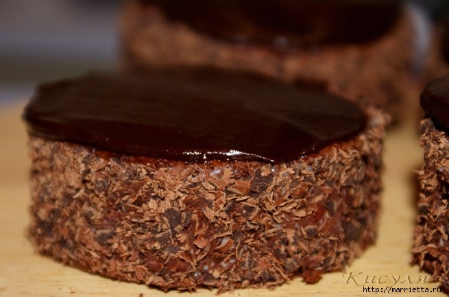 Шоколадные пирожные. Рецепт без муки (11) (655x433, 154Kb)