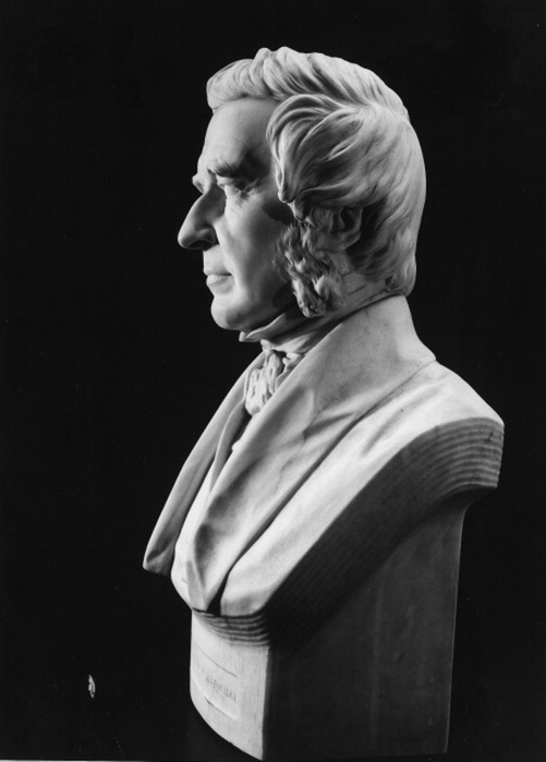 1861 Bust of the Reverend J. S. Henslow. Royal Academy (exhibited), London, England (501x700, 62Kb)