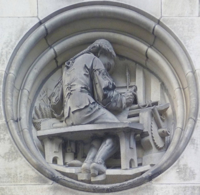 Weaving. Princess Street elevation of Manchester Town Hall. (700x683, 134Kb)