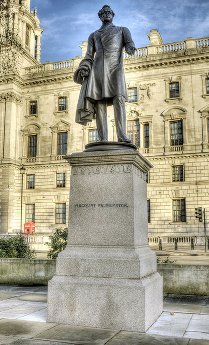 1876 Statue of Lord Palmerston, Parliament Square, London (424x700, 134Kb)