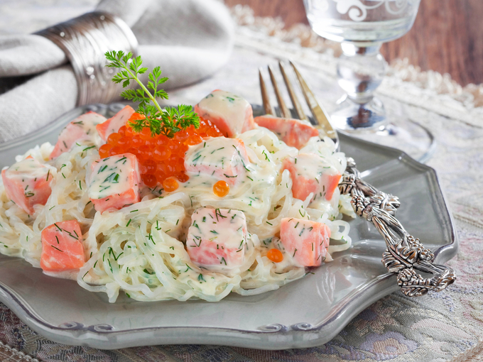 Lapsha-udon-s-krasnoj-ryboj-v-slivochnom-souse (680x510, 436Kb)