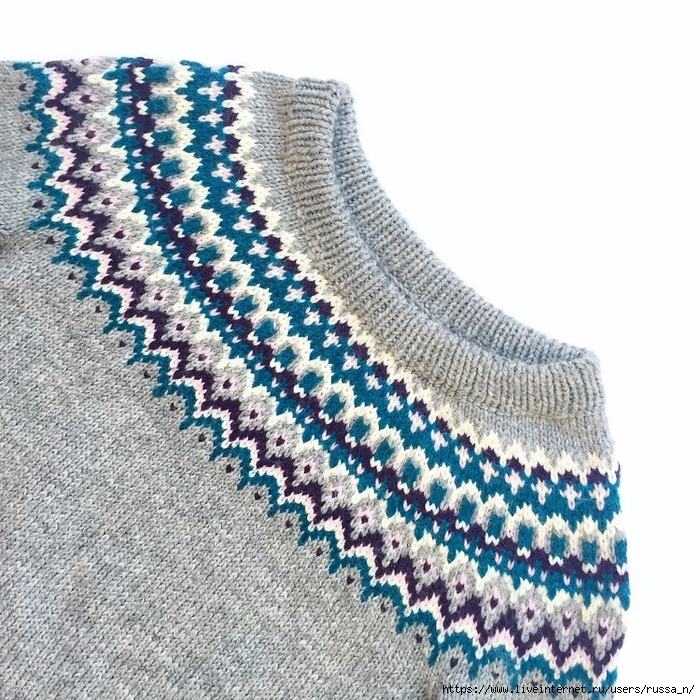 close-up-blue-snowdrop-sweater (700x700, 430Kb)