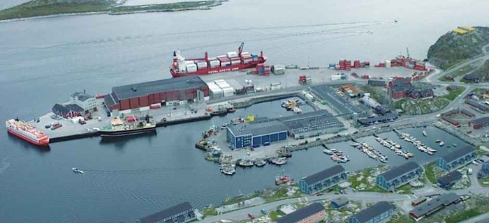 Port of Nuuk, Greenland (700x320, 194Kb)