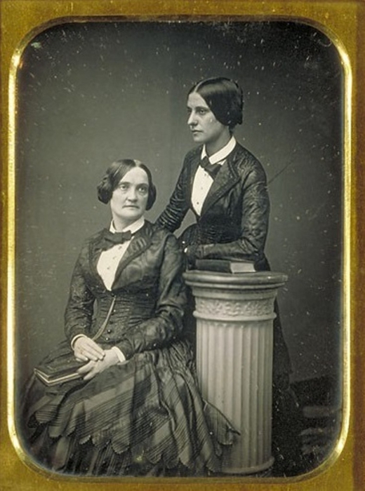 Charlotte_Cushman_and_Matilda_Hays1858 (520x700, 286Kb)