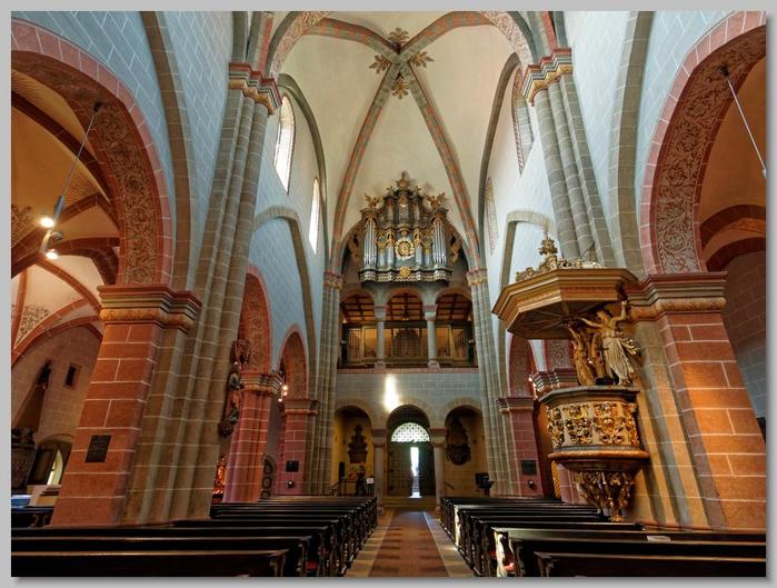 7061924 Fritzlar Dom St. Peter interieur kansel orgel 060717 (900x729, 71Kb)