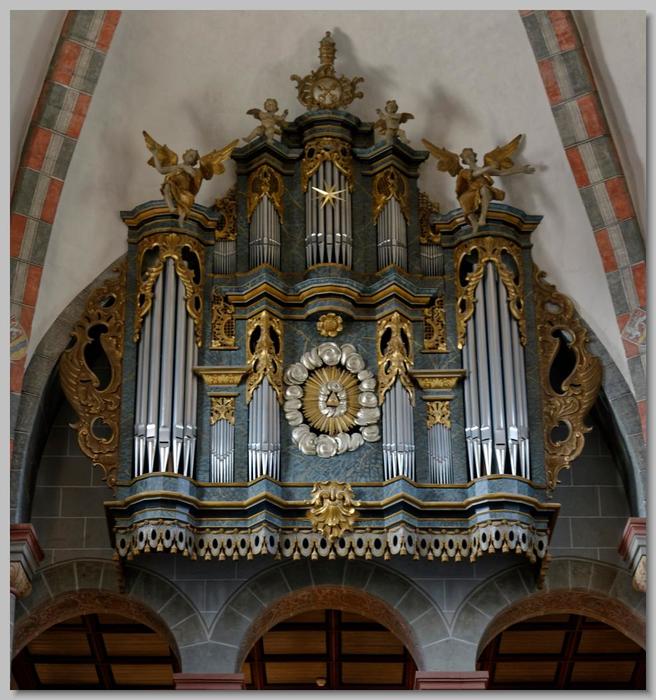 DSC5359a Fritzlar Dom St. Peter orgel 060717 (856x900, 78Kb)