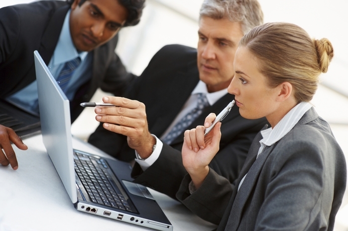 Movies_Business_people_054448_ (700x465, 193Kb)