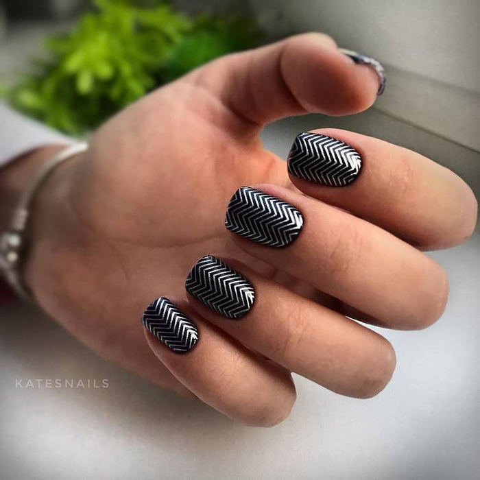 JamAdvice_com_ua_fall-nail-art-short-nails-draw-19 (700x700, 300Kb)