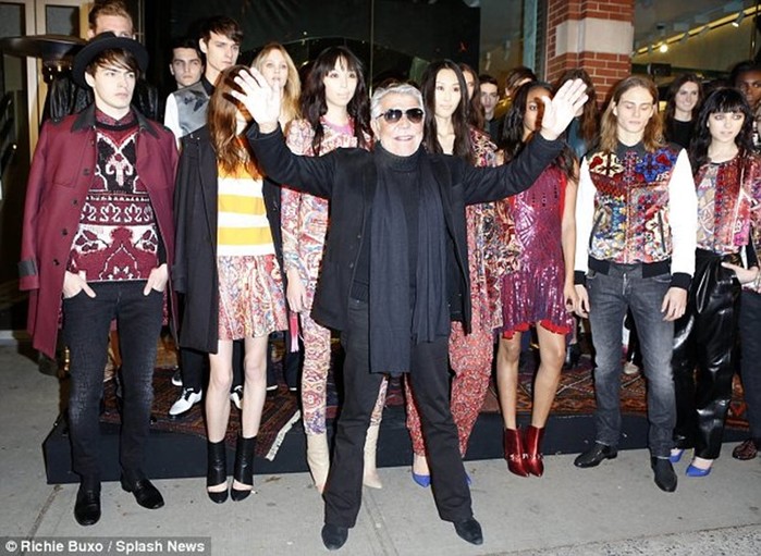 roberto cavalli и just cavalli в чем разница. Смотреть фото roberto cavalli и just cavalli в чем разница. Смотреть картинку roberto cavalli и just cavalli в чем разница. Картинка про roberto cavalli и just cavalli в чем разница. Фото roberto cavalli и just cavalli в чем разница