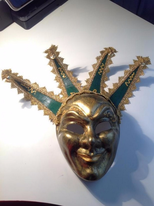 Как сделать карнавальную венецианскую маску Джокер (12) (522x700, 265Kb)