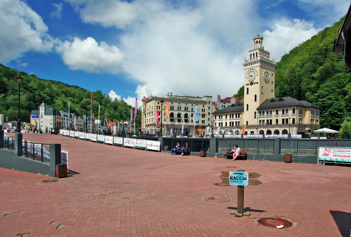 Роза хутор в мае фото