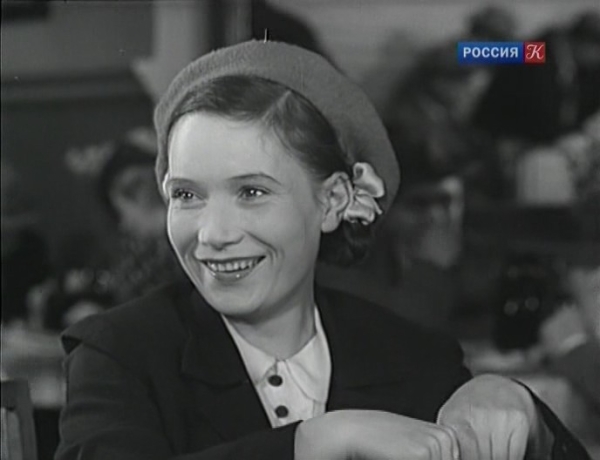 Комолова