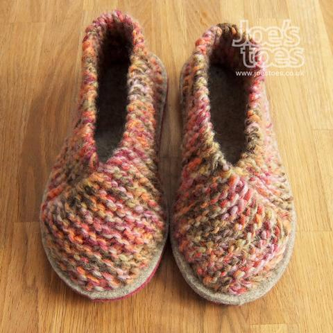 logoed_finished_squiggle_grouse_slippers_large (480x480, 229Kb)