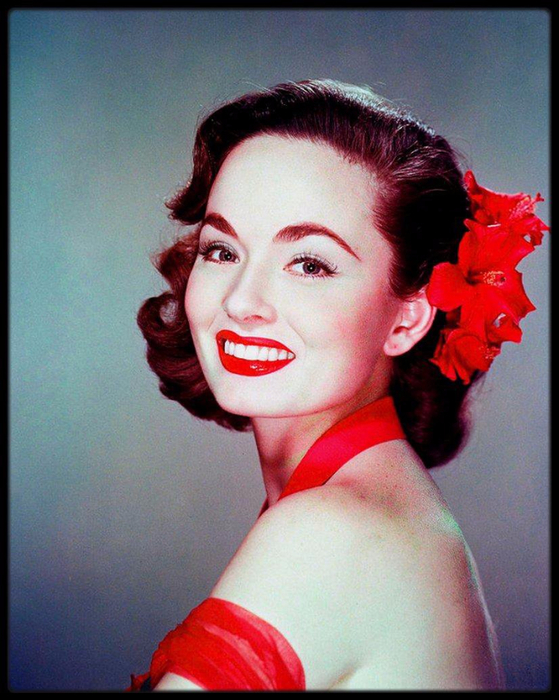 1 826  Ann Blyth    (559x700, 424Kb)