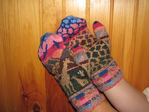  giraffe_mitts__1__medium2 (640x480, 377Kb)