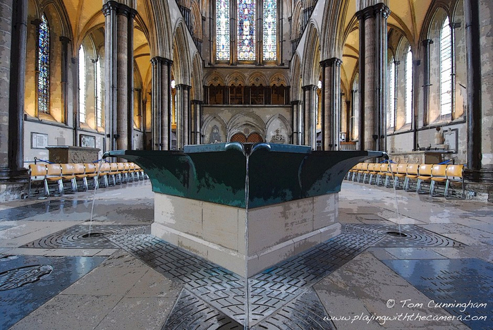 Salisbury_Cathedral_07 (700x468, 432Kb)