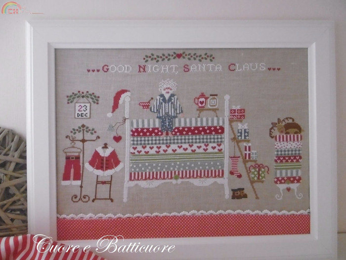 Santa Claus on the Pea (700x525, 328Kb)
