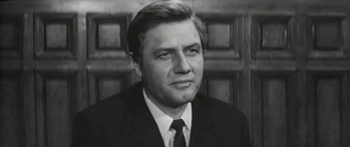 5189990_dlinnaya__doroga_v__korotkii__den_1972 (688x290, 54Kb)