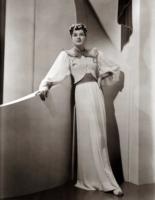 793 Rosalind Russell  (542x700, 283Kb)