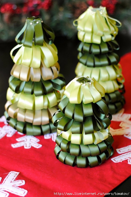 Ribbon-Christmas-Trees-Three (428x640, 211Kb)