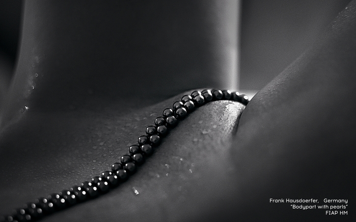 888126_m1_bodypart_with_pearls1920 (700x437, 167Kb)