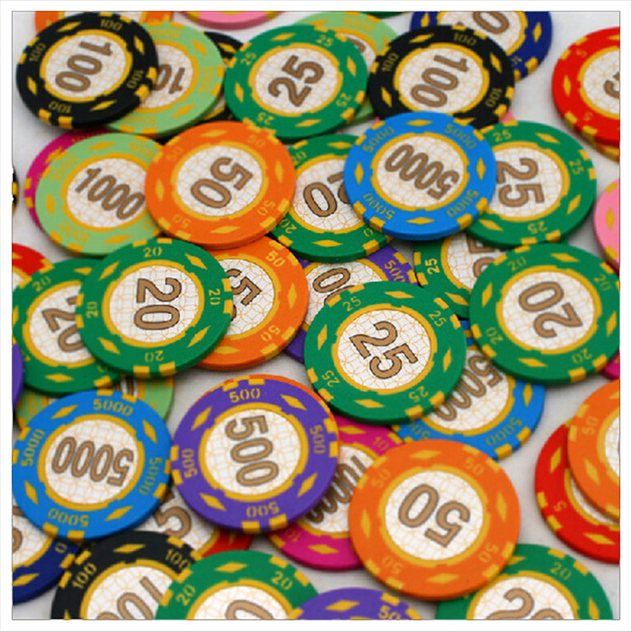 Coin-Chips-Best-quality-Clay-Poker-chips-Russian-casino-chip-set-pokerstars-favorite (700x700, 477Kb)