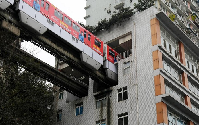 chongqing-subway1 (700x440, 314Kb)