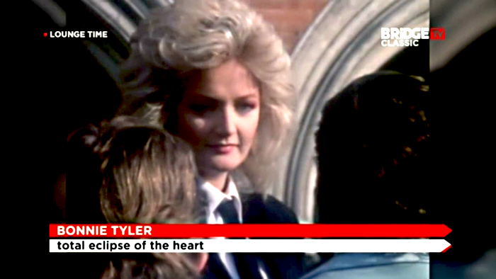 Total eclipse of the heart перевод песни. Total Eclipse of the Heart Бонни Тайлер. Bonnie Tyler total Eclipse of the Heart. Bonnie Tyler - total Eclipse of the Heart (Video). Tyler 1983.