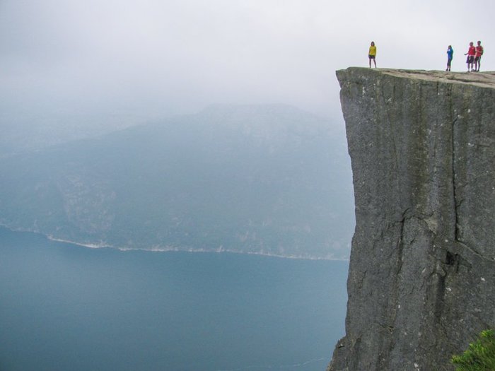 101_Preikestolen _Pulpit_Rock_1 (700x525, 38Kb)