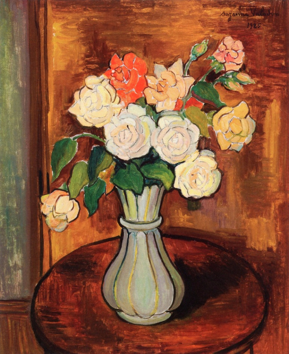 Vase of Roses on a Pedestal Table, 1925, (570x700, 499Kb)