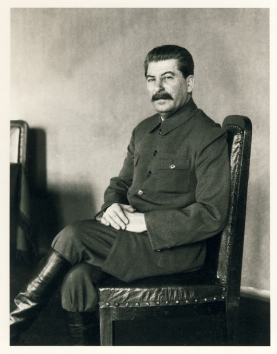 Stalin-fotosessiya-e1447516505256 (548x700, 70Kb)